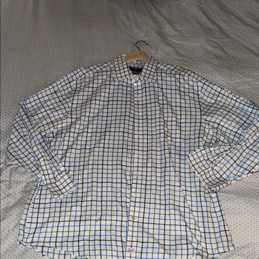Vineyard Vines Blue and White Plaid Men's Shirt
